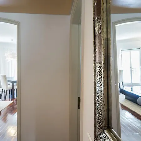 Premium With Terrace Near The River *